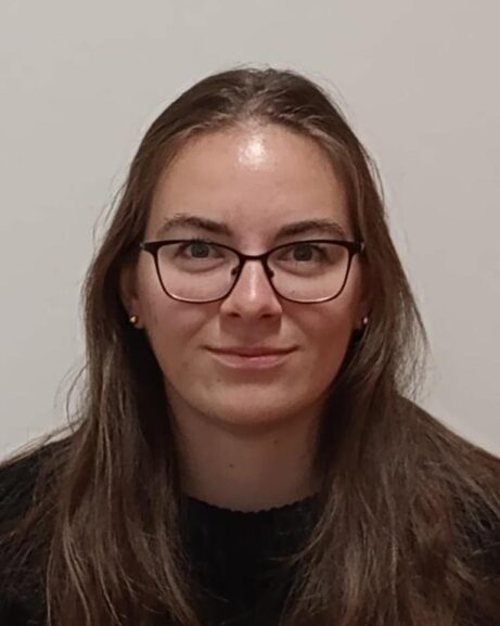 Kongres_Mozek_a_Smysly_Snoezelen Principy a souvislosti, které ovlivňují pozornost, paměť, stres a schopnost regenerace. Naučte se lépe rozumět vnímání dětí s ADHD, problémy s pozorností a specifickými potřebami, podporují relaxaci a pomáhají zvládnout problémové chování. Vhodné pro: učitele, pedagogy, asistenty pedagoga, poradenské pracovníky, aktivizační pracovníky a terapeuty. Odbornou garantkou je Dagmar Mega, certifikovaná lektorka MSE-snoezelen s mezinárodní působností. www.mozekasmysly.cz